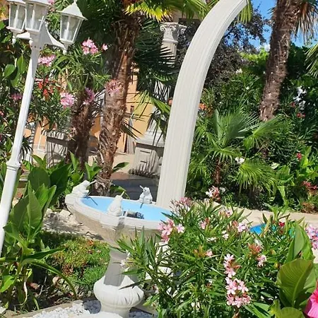 בית נופש Paradise-garden-zamardi זמראדי