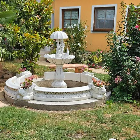 Paradise-garden-zamardi Сasa de vacaciones